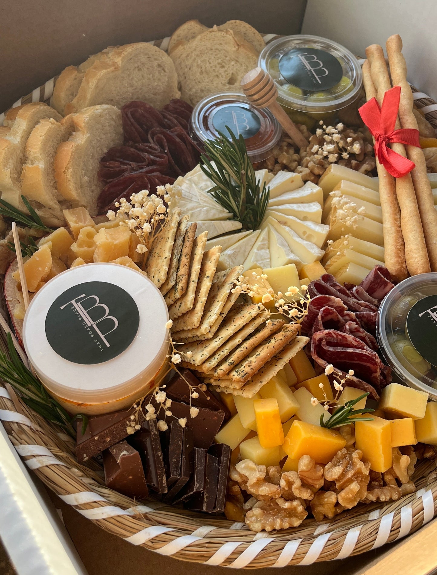 The Gathering Basket (4-5 people)