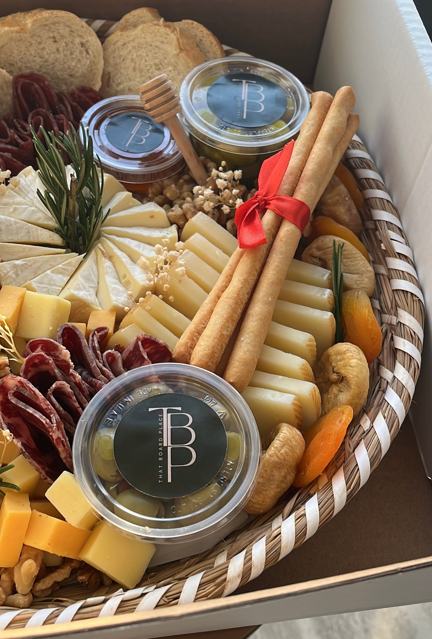 The Gathering Basket (4-5 people)